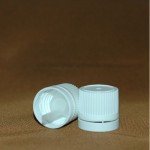 Ellemental Fehér DIN18 kupak cseppentővel és garanciazárral Ellemental Fehér DIN18 kupak cseppentővel és garanciazárral