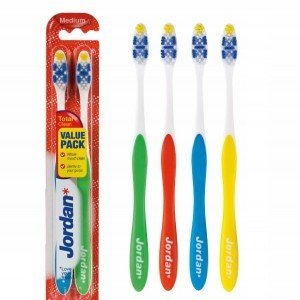 Jordan fogkefe total clean medium 2db